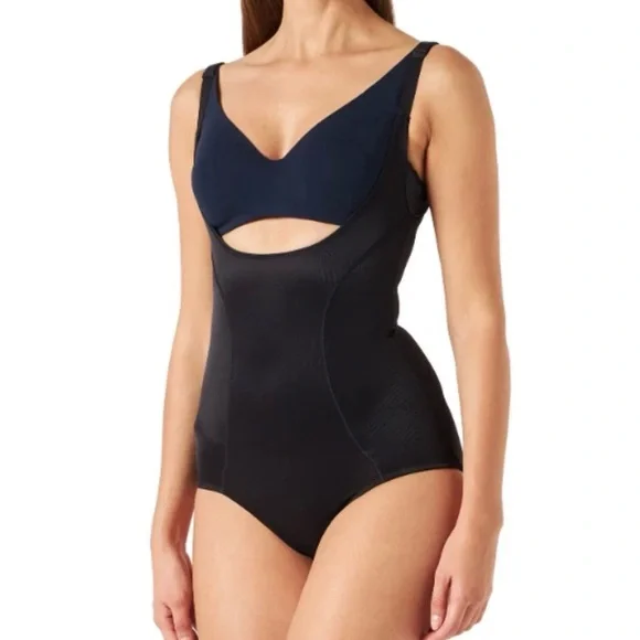 Maidenform Black Shapewear Ultra Firm Bodysuit, Medium - Picture 3 of 16